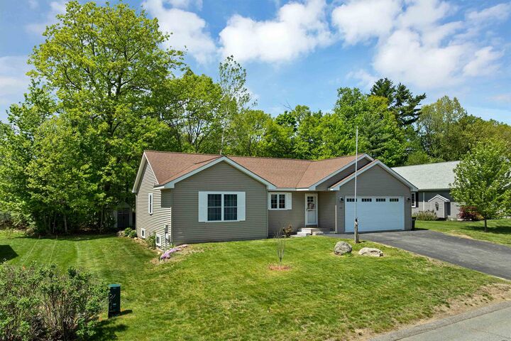 Property Photo:  28 Linny Lane  NH 03246 