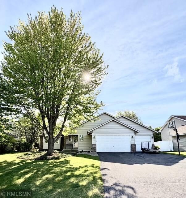 Property Photo:  3750 Westin Avenue  MN 55125 
