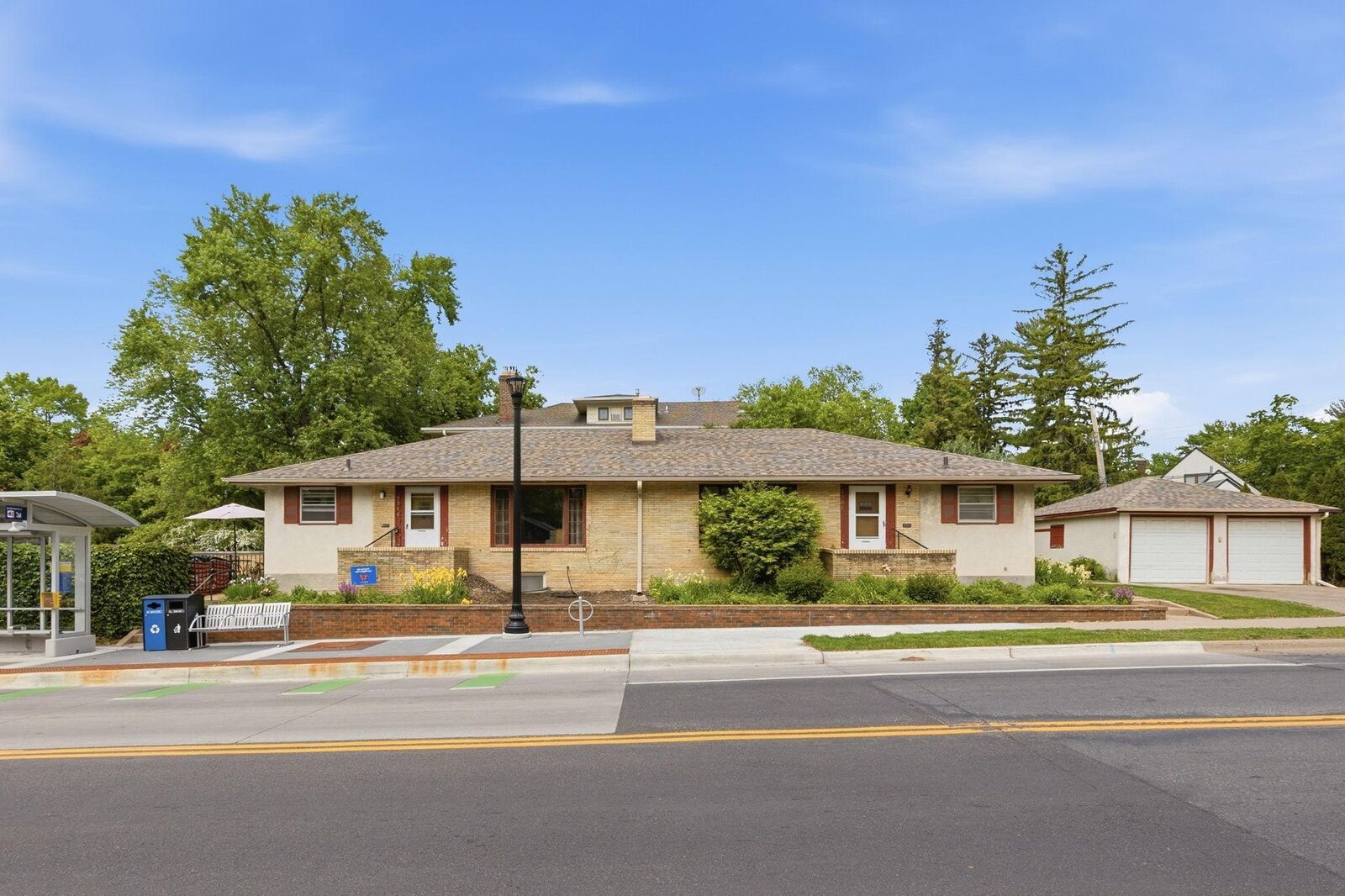 Property Photo: 2508 W 39th Street MN 55410