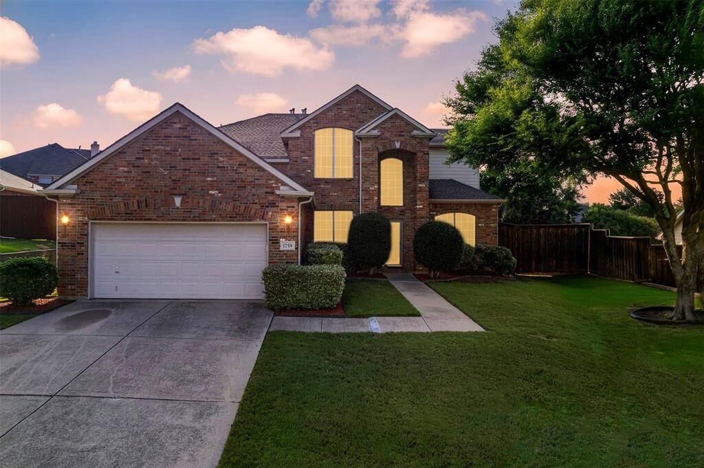 Property Photo: 1759 Sunset Ridge Drive TX 75050