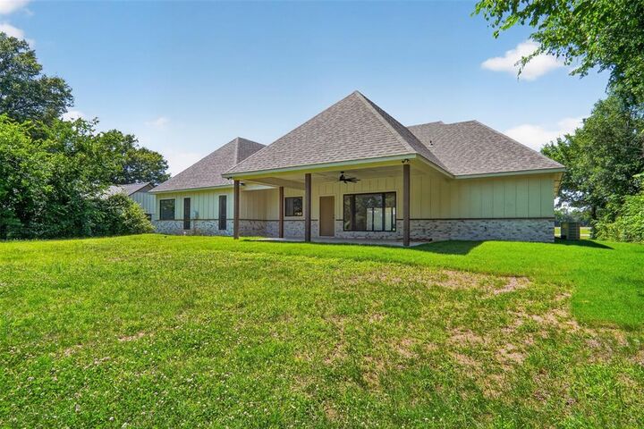 Property Photo:  5040 Farm Road 195  TX 75462 