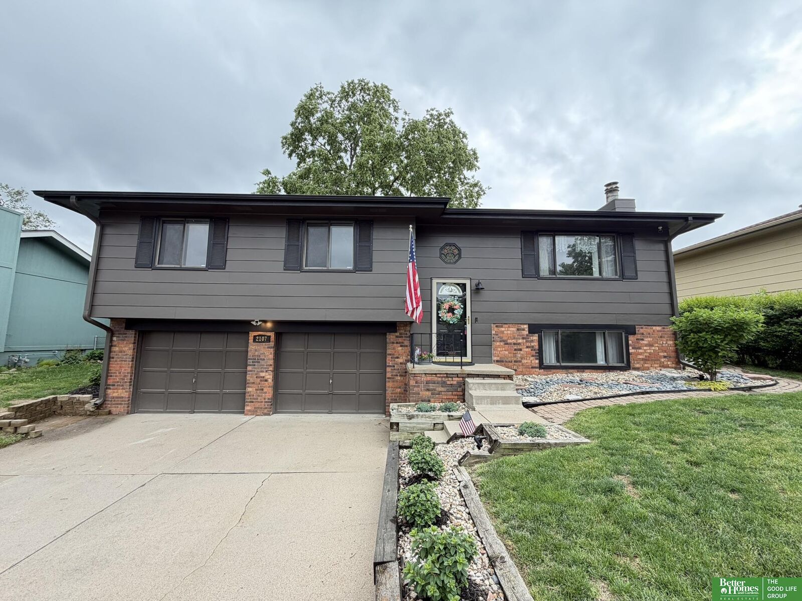 Property Photo:  2107 Whitted Drive  NE 68123 