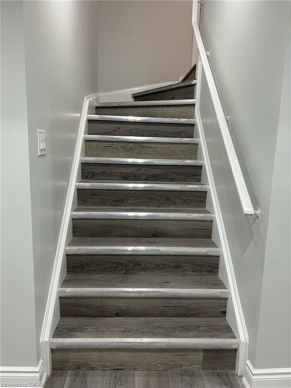 Property Photo: 88 Natronia Trail Bsmt ON L6P 3N8