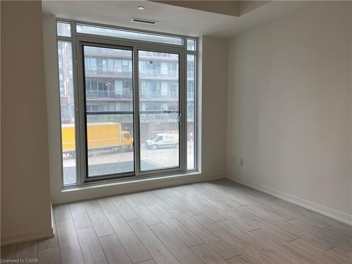 Property Photo:  55 Duke Street W 203  ON N2G 1A6 