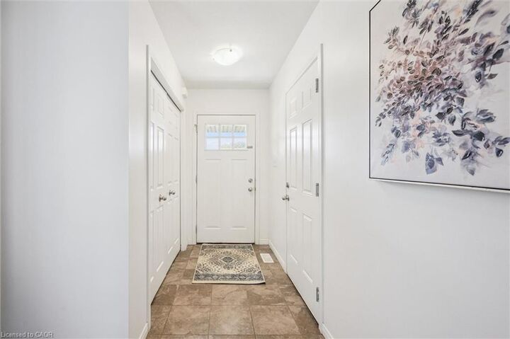 Property Photo:  135 Hardcastle Drive 85  ON N1S 0B6 