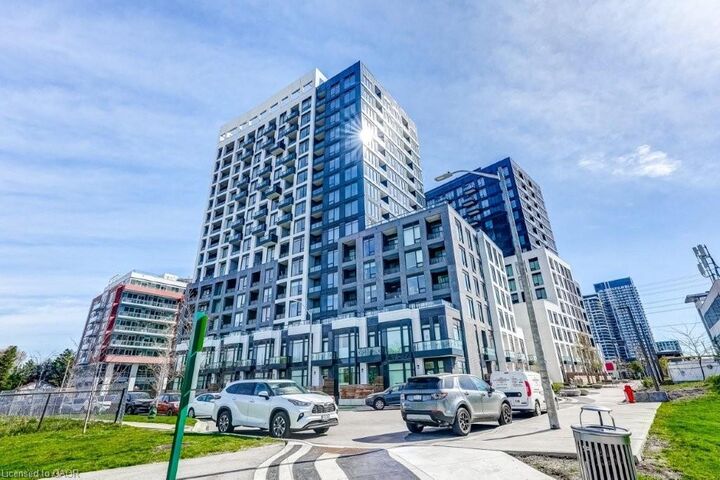 Property Photo:  3 Rosewater Street  ON L4C 5T6 