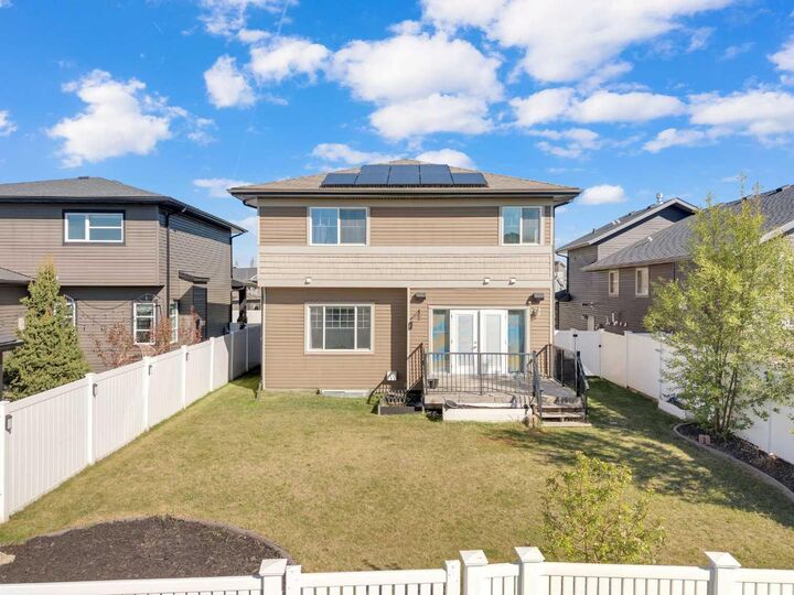 Property Photo: 25 Lazaro Close AB T4R 0R6
