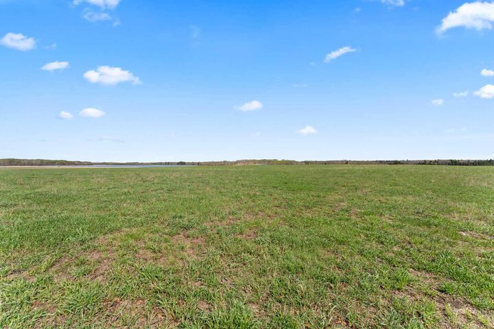 Property Photo: 422 Range AB T9M 1P3