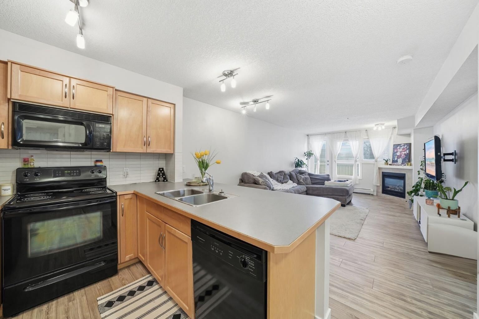 Photo de la propriété:  8200 4 Street NE 104  AB T3K 0K5 