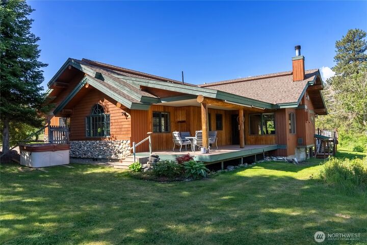 Property Photo:  2621  Hwy 153  WA 98856 