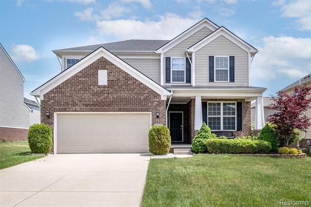 Property Photo:  29926 Autumn Gold Drive  MI 48165 