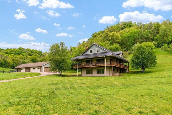 Property Photo:  27538 County Road Dd  WI 53581 