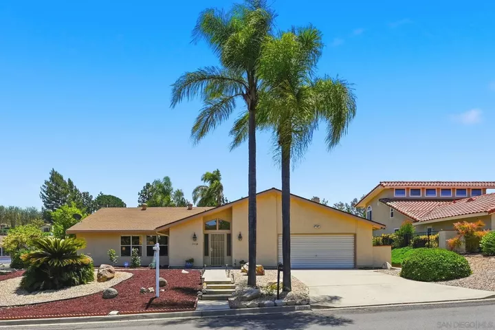 Property Photo: 17739 Saint Andrews Dr CA 92064