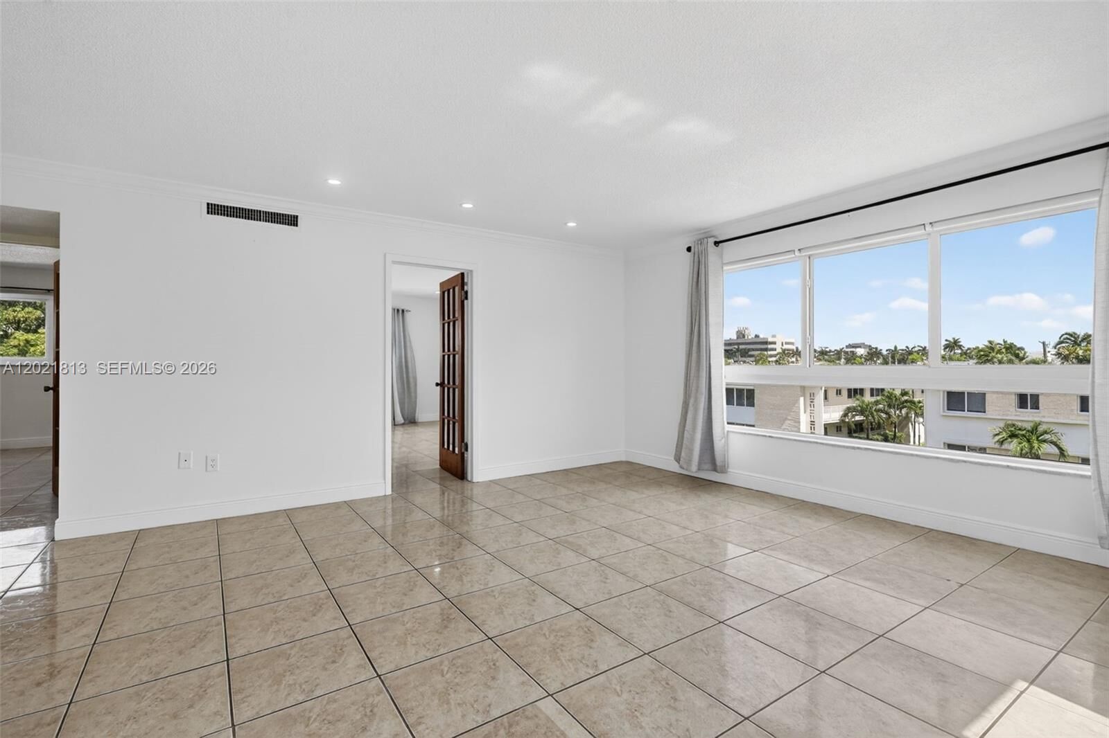 Property Photo: 1020 94th St 301 FL 33154
