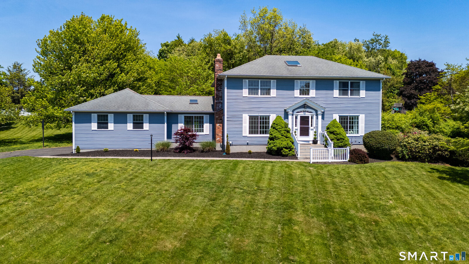 Property Photo:  137 Rolling Hills Drive  CT 06451 