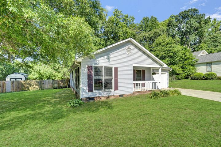 Property Photo:  310 Dunwoody Drive  SC 29681 