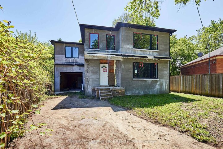 Property Photo:  213 Phyllis Avenue  ON M1M 1Y9 