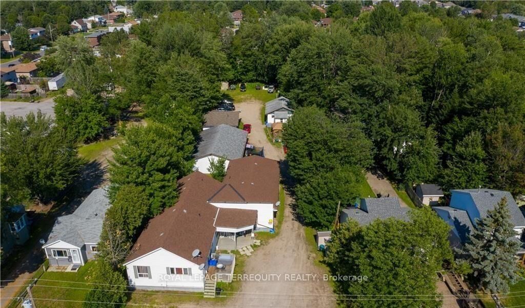 Property Photo: 550 Lakeshore Drive ON P1A 2E6