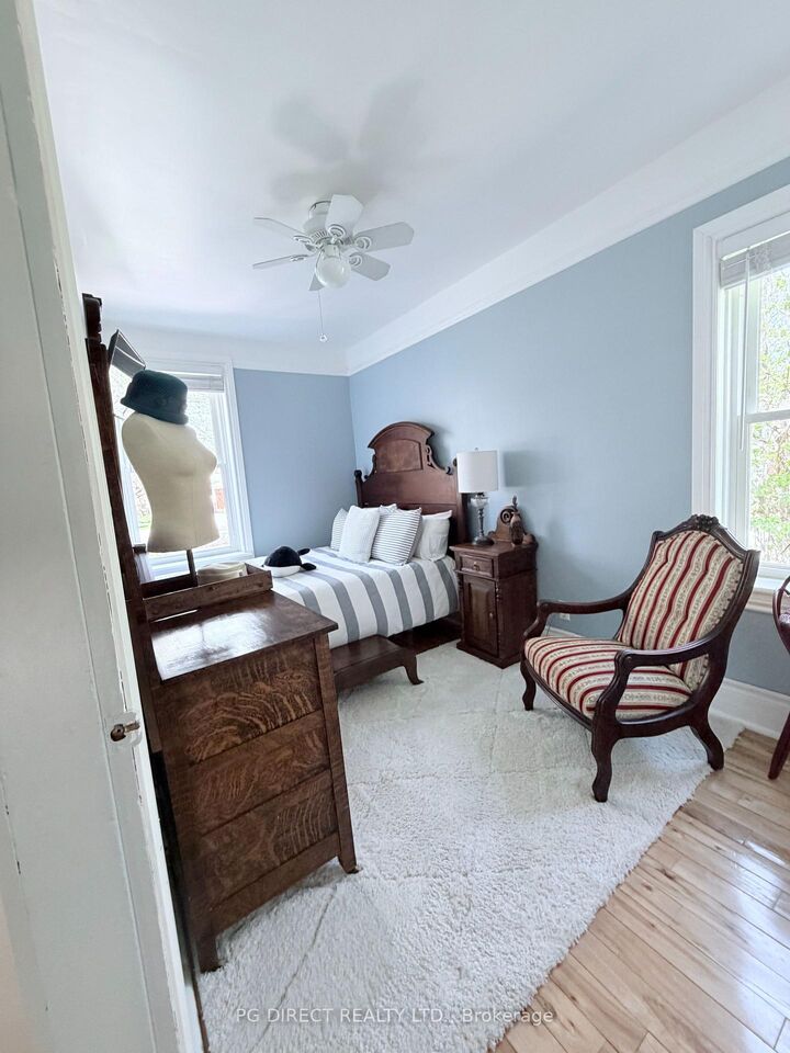 Property Photo: 24 N Hastings Avenue ON K0K 2M0