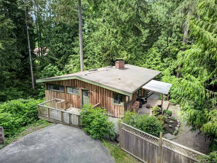 300 Walkers Hook Rd — photo 1