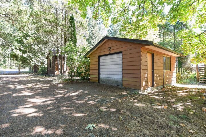 Property Photo: 5835 Island Hwy N BC V9J 1T3