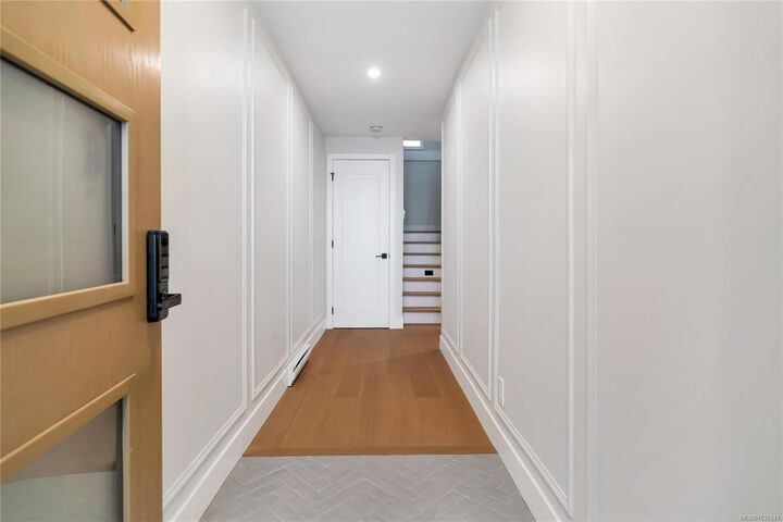 Property Photo: 2590 Penrhyn St #2 BC V8N 1G3