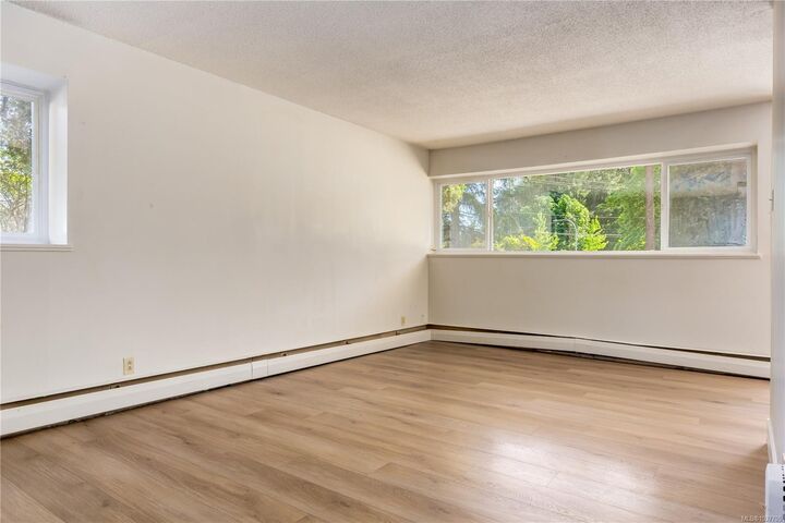 Property Photo: 995 Bowen Rd #3107 BC V9R 2A4