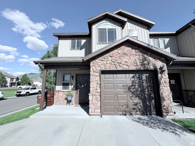Property Photo:  1922 N 325 W  UT 84414 