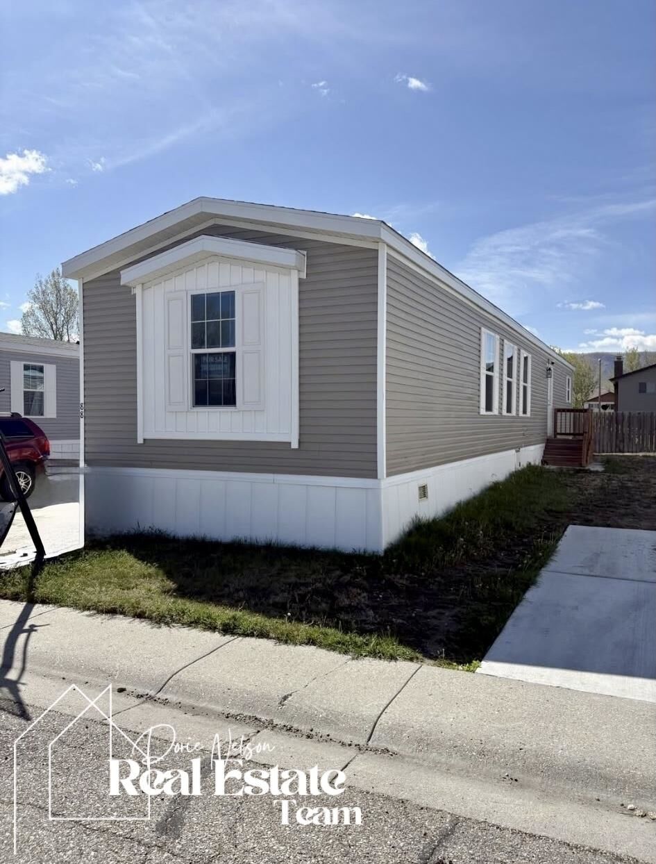 Property Photo: 2760 S Robertson #88 Road WY 82604