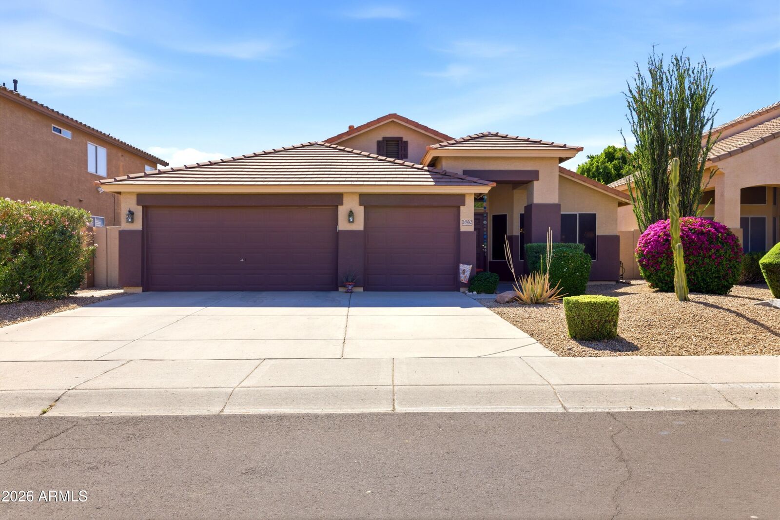 Property Photo: 20982 N 80th Drive AZ 85382