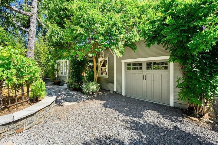 Property Photo: 225 Dutton Avenue CA 95472