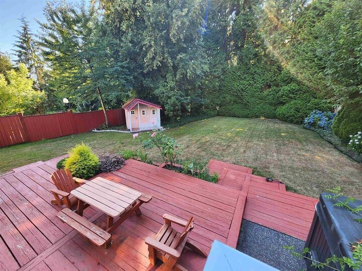 Property Photo: 59 Foxwood Drive BC V3H 4X2