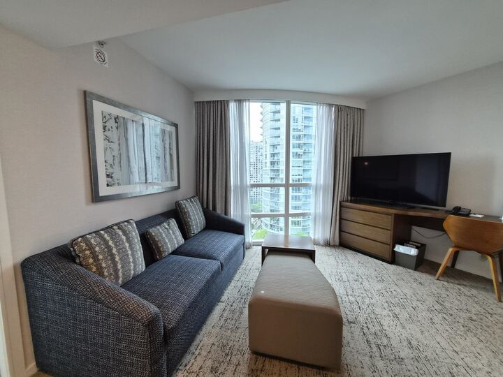 Property Photo: 433 Robson Street 1801 BC V6B 6L9