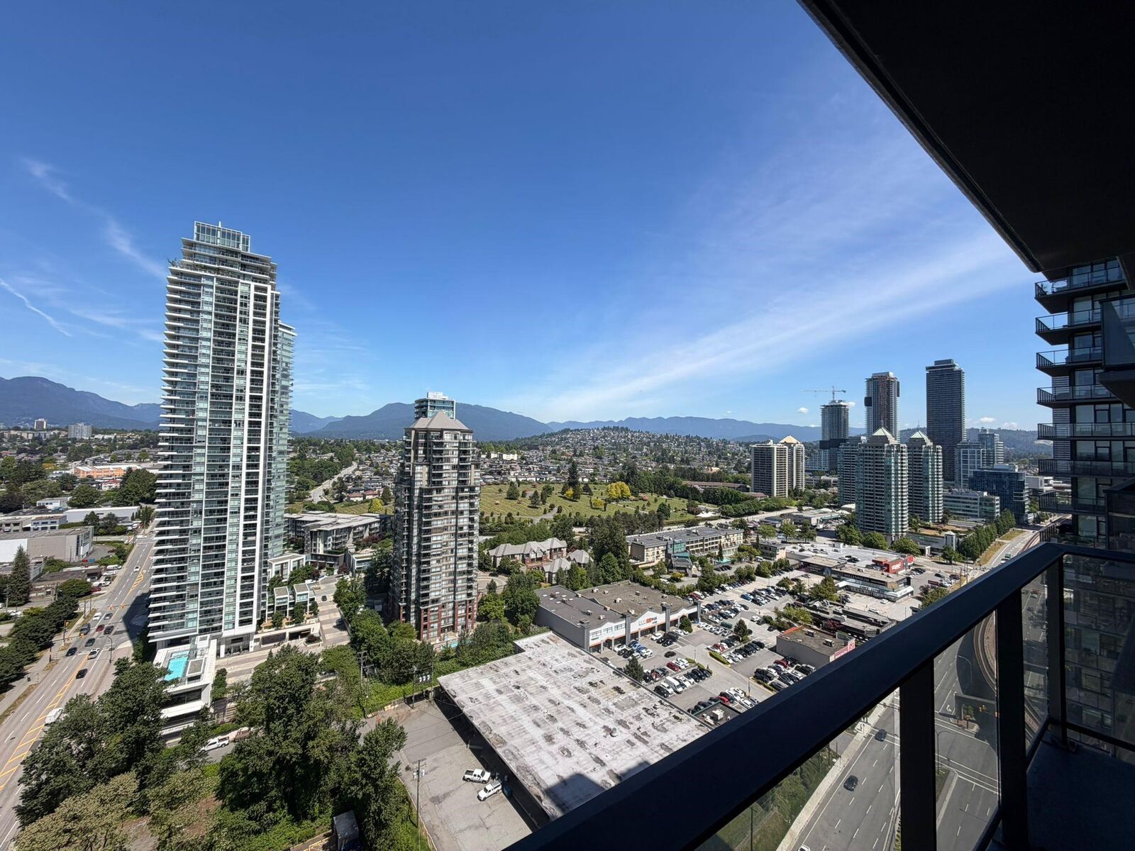 Property Photo: 2108 Gilmore Avenue 2707 BC V5C 0N8