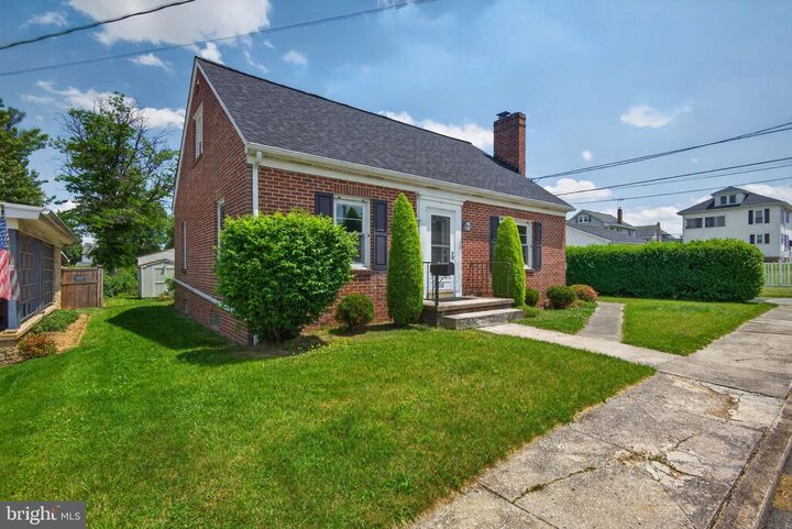 Property Photo: 210 Stambach Street PA 17344