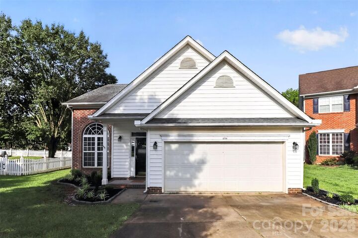 Property Photo:  1194 Tufton Place NW  NC 28027 