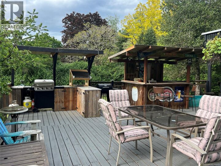 Property Photo:  9146 West Saanich Road  BC V8L 5T4 