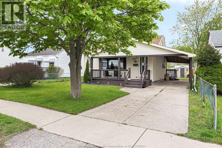 Property Photo:  2278 Marentette Avenue  ON N8W 2C1 