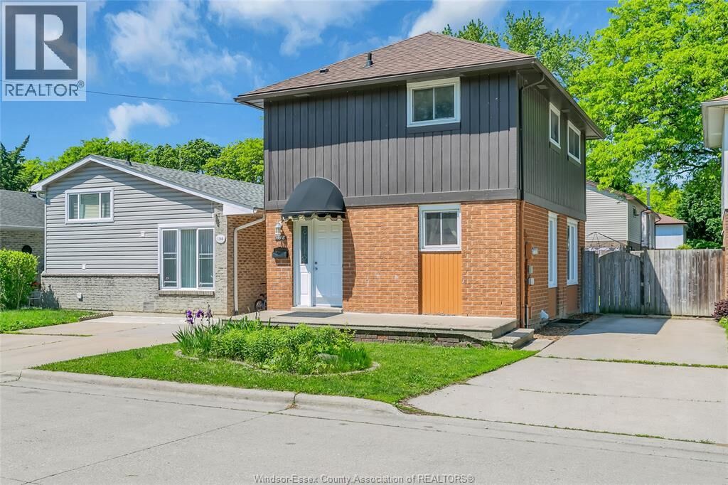 Property Photo:  1148 Aire Place  ON N8S 4G2 