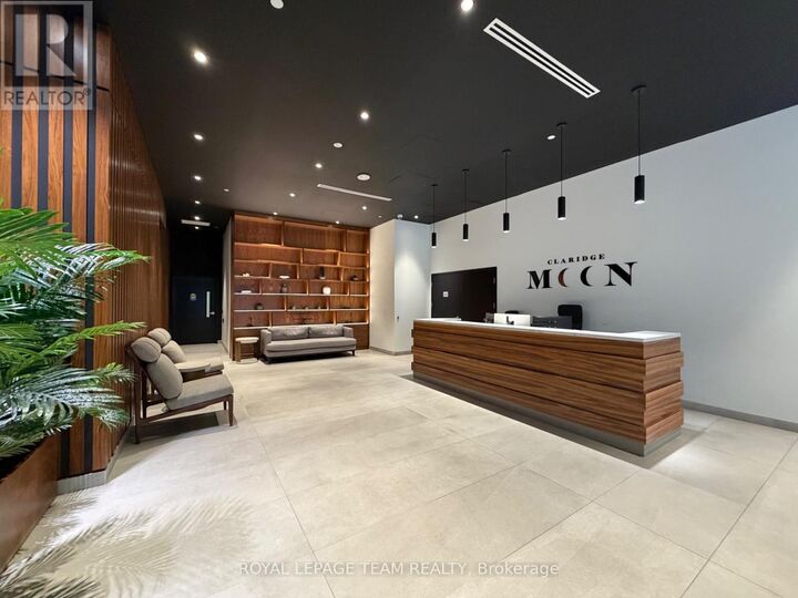 Property Photo:  340 Queen Street 2402  ON K1R 0G1 