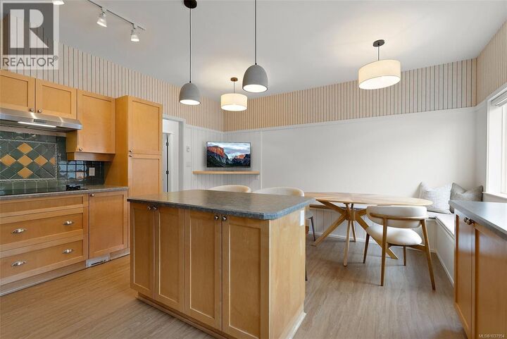 Property Photo:  2235 Harbour Road 13  BC V8L 2P7 