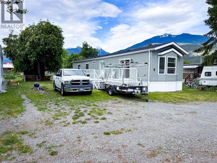 Property Photo:  244 E Avenue 3  BC V0G 1M0 