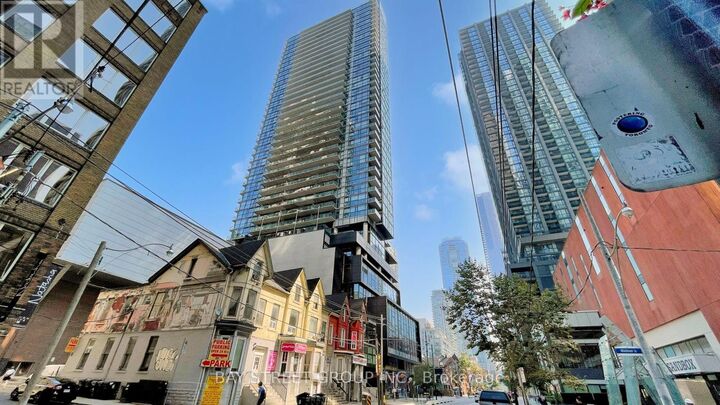 Property Photo:  290 Adelaide Street West 3002  ON M5V 1P6 