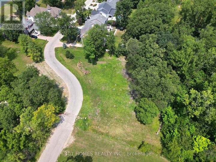 Property Photo:  261 Crystal Bay Drive East  ON N9V 4C4 