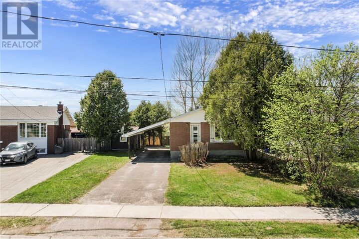 Property Photo:  187 Imperial Drive  ON P3L 1K2 
