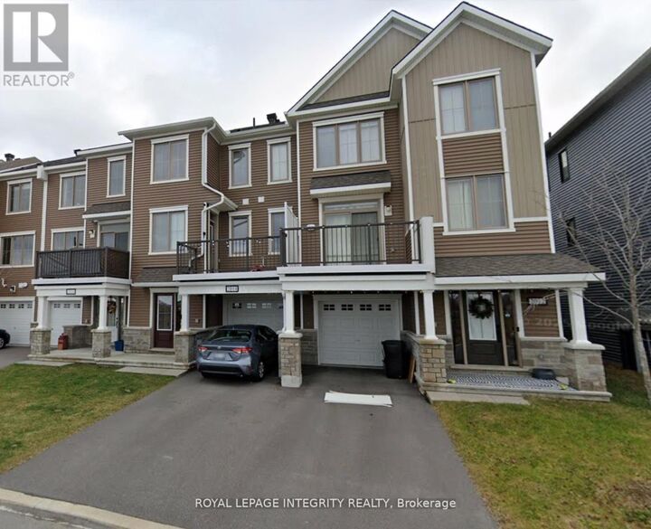 Property Photo: 2014 Leinster Circle ON K2S 2Z4