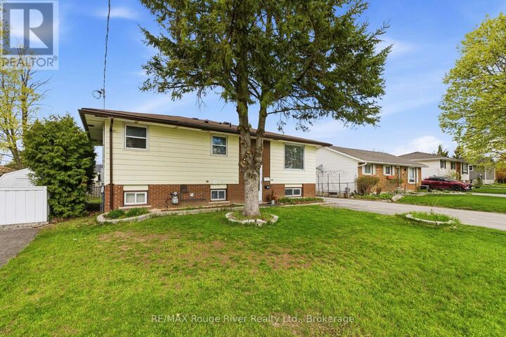 Property Photo:  599 Otonabee Drive Unit 2  ON K9J 7X8 