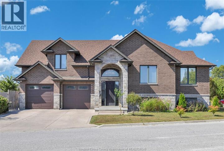 Property Photo:  498 Sacred Heart Upper  ON N9J 0A6 