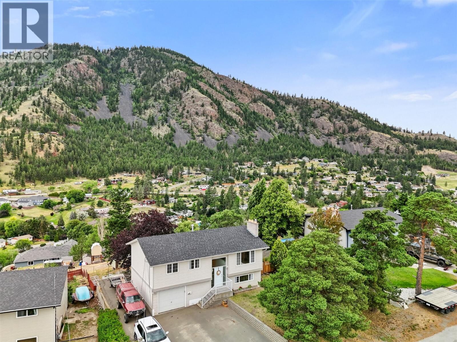Property Photo: 1282 Highridge Drive BC V2C 5G6
