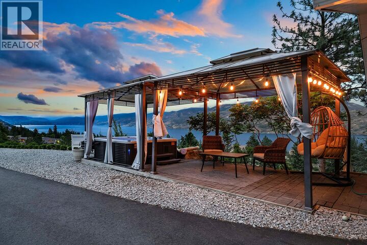 Property Photo: 4618 Ponderosa Drive BC V0H 1X5